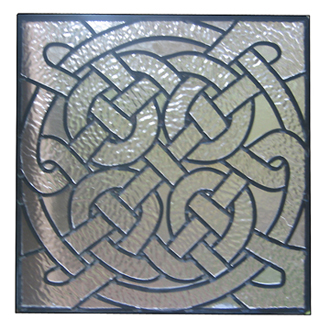 une égyptienne avec un motif médaillon celtique
